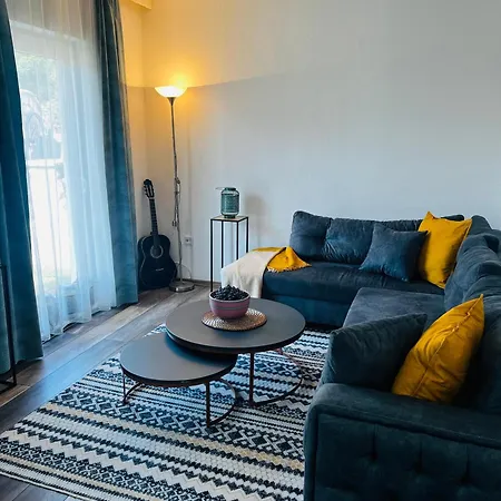 Apartment Aleja *