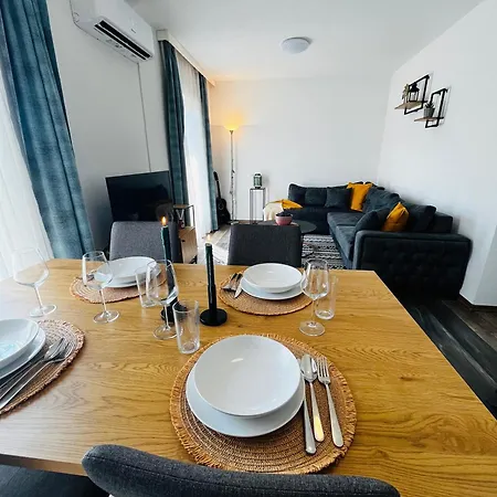 Aleja Apartment